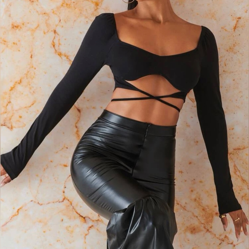 Neck Tie Back Crop Top